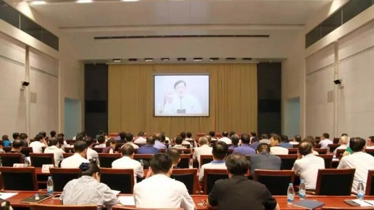 济南市教育系统优化营商环境暨警示教育工作会议召开